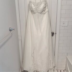 NWT Strapless Chiffon Satin A-Line Corset Wedding Dress Size 16W David's Bridal